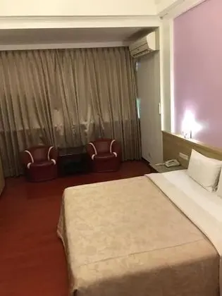 Business Tek Büyük Yataklı Oda, Jakuzi