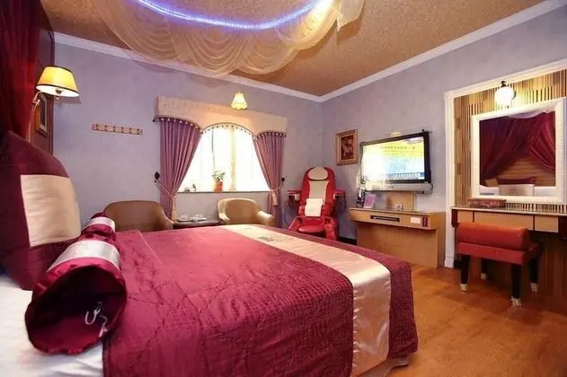 Comfort Tek Büyük Yataklı Oda
