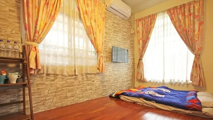 Comfort Dört Kişilik Oda, Ortak Banyo