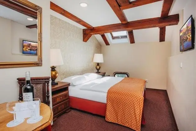 Budget Room