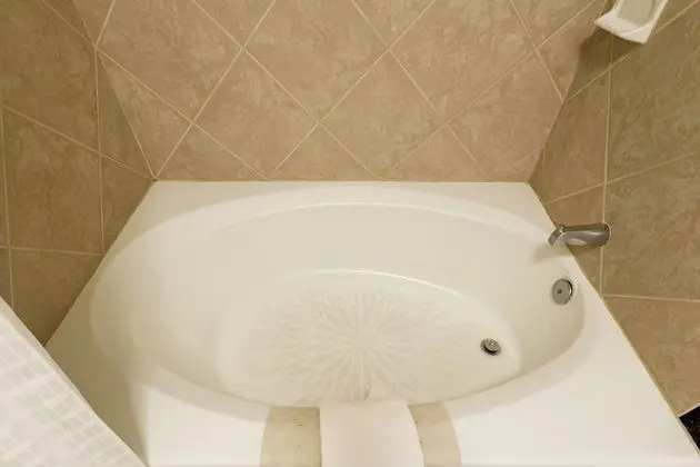 Oda, 2 Büyük (Queen) Boy Yatak, Sigara İçilmez (Atrium)