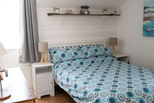 Kır Evi, Birden Çok Yatak, Sigara İçilmez
