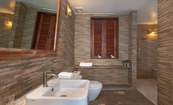 Pool Access Villa