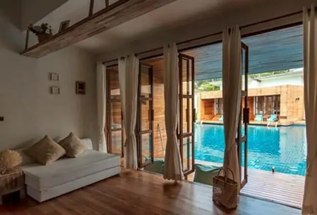 Pool Access Villa - Not Sea View