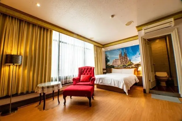 Deluxe Tek Büyük Yataklı Oda