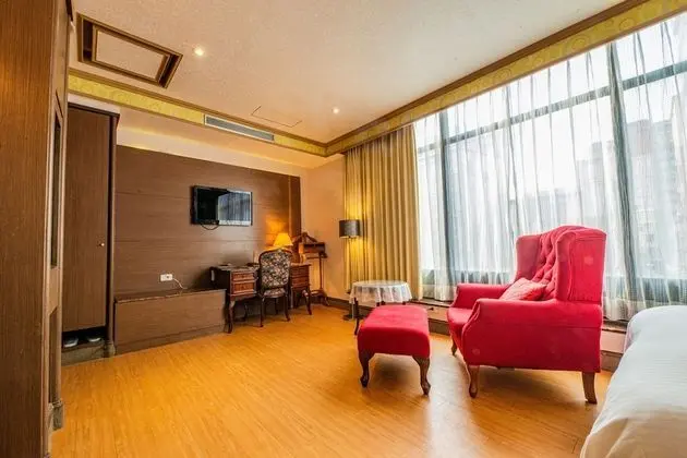 Deluxe Tek Büyük Yataklı Oda