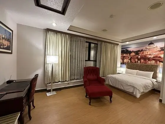 Deluxe Tek Büyük Yataklı Oda