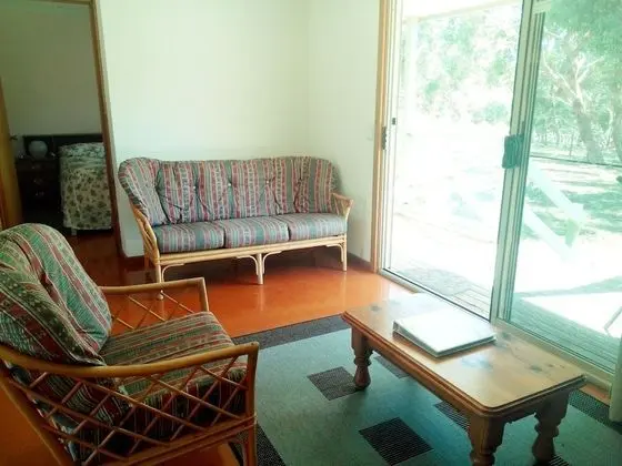Grevillea cottage