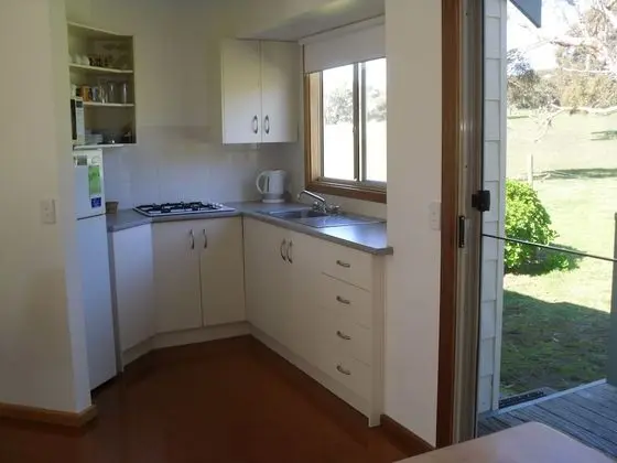 Grevillea cottage