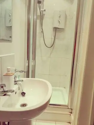 Tek Büyük Yataklı Oda, 1 Çift Kişilik Yatak (Four Poster Bed)