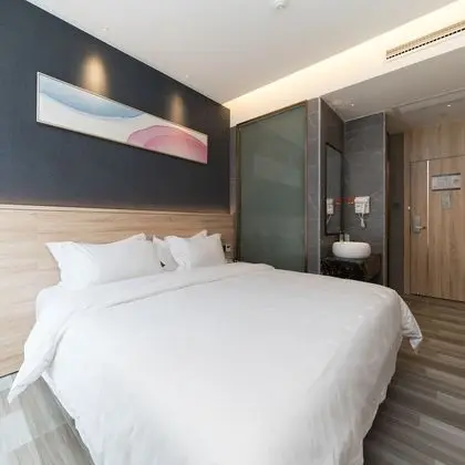 Deluxe Tek Büyük Yataklı Oda, Sigara İçilmez