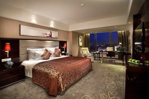 Luxury Tek Büyük Yataklı Oda, Sigara İçilebilir