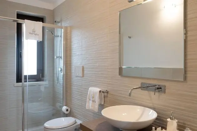 Tek Büyük Yataklı Oda (Samira)