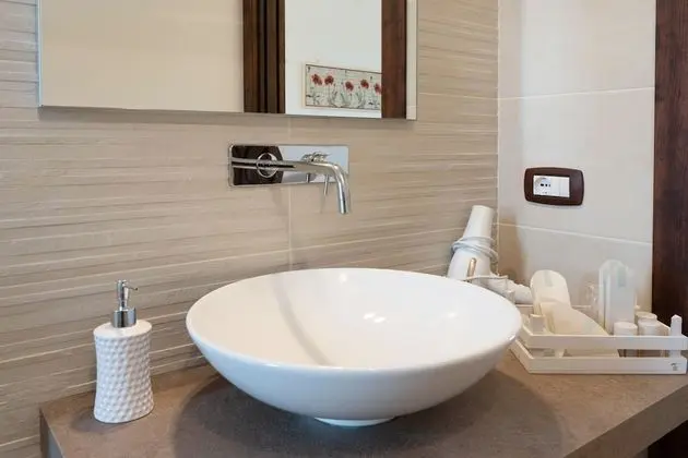 Tek Büyük Yataklı Oda (Samira)