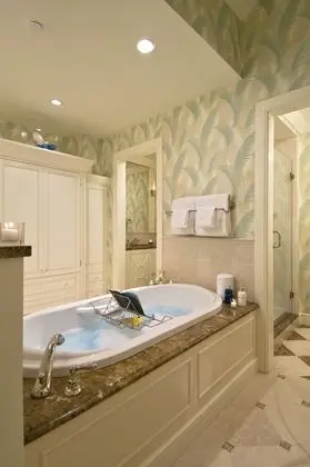 Signature Spa 1 King