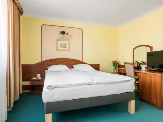 Economy Tek Büyük Yataklı Oda