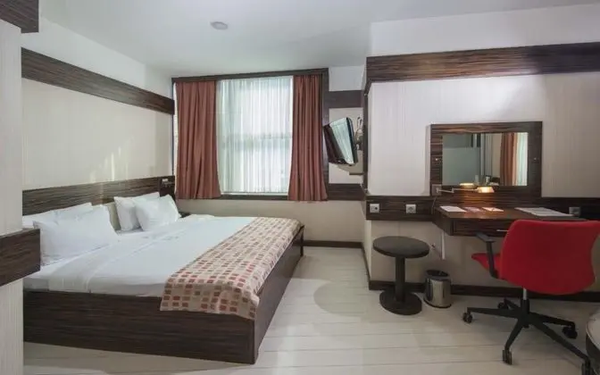 Standart Oda, Şehir Manzaralı