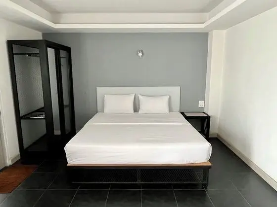 Standard Tek Büyük Yataklı Oda