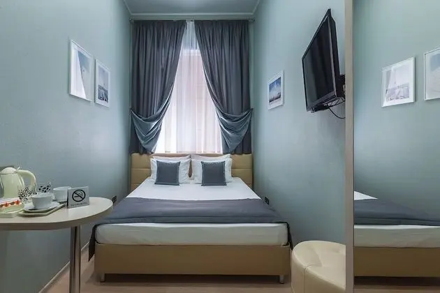 Standard Tek Büyük Yataklı Oda