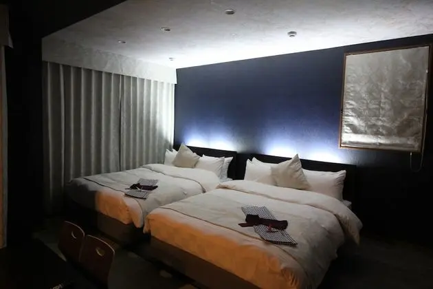 Deluxe Tek Büyük Yataklı Oda, 2 Çift Kişilik Yatak (50%off 2nd night of their stay)