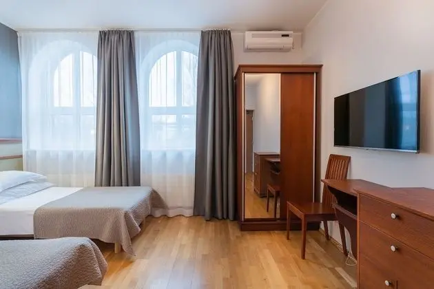 Tek Büyük veya İki Ayrı Yataklı Oda