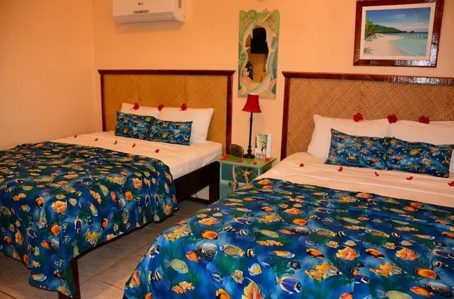 Bungalow, 2 Queen Beds
