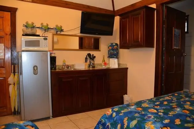 Bungalow, 2 Queen Beds