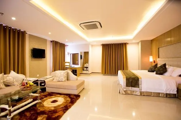 Deluxe Üç Kişilik Oda