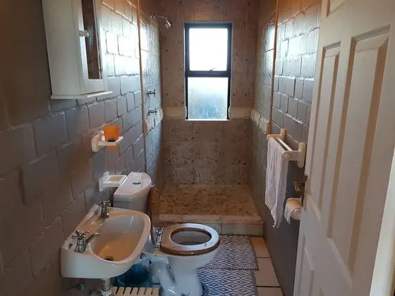 Deluxe Oda, 1 Büyük (Queen) Boy Yatak, Özel Banyo, Zemin Kat