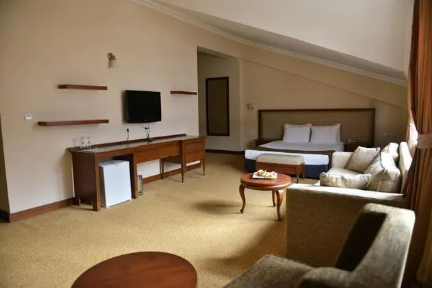 Suite, Dağ Manzaralı, Dekoratif Şömineli & Jakuzili