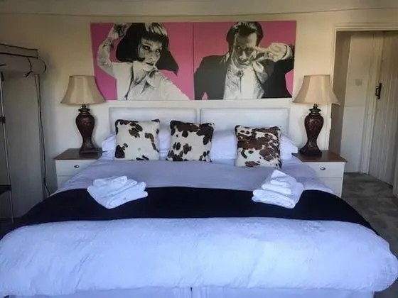 Deluxe Tek Büyük Yataklı Oda, Banyolu/Duşlu (Room 1)