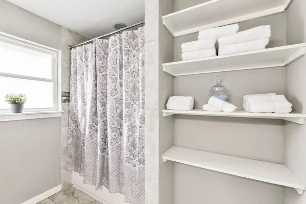 Ev, Birden Çok Yatak, Veranda, Bahçe Manzaralı (West End)