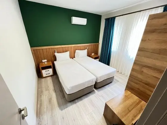 https://images.odamax.com/img/1024x768/odamax/image/upload/West_House_Exclusive_Hotel_202605241528283_image00010.jpeg