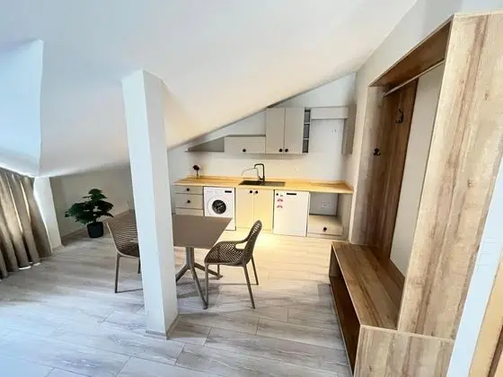 https://images.odamax.com/img/1024x768/odamax/image/upload/West_House_Exclusive_Hotel_202605241529073_image00005.jpeg