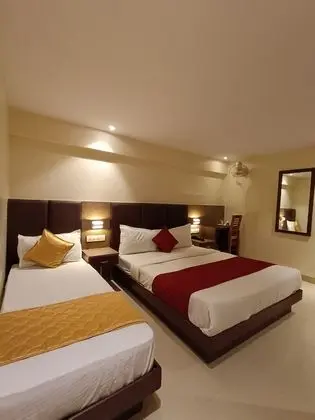 Deluxe Üç Kişilik Oda