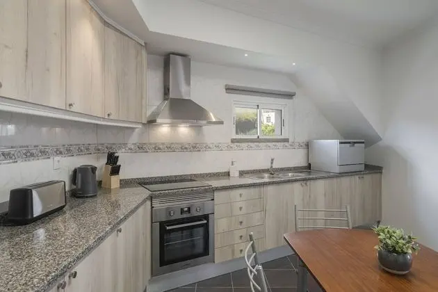 Basic Apart Daire, Birden Çok Yatak, Deniz Manzaralı