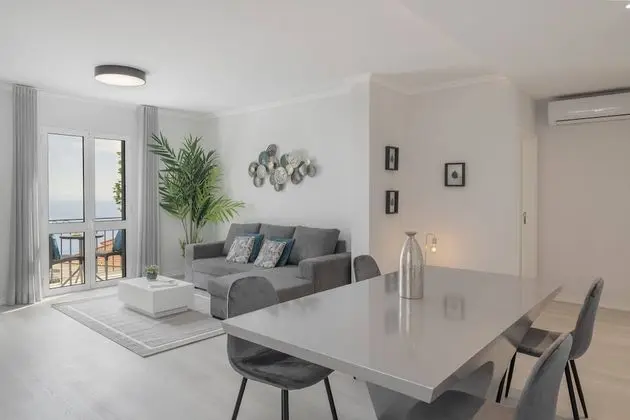 Basic Apart Daire, Birden Çok Yatak, Deniz Manzaralı