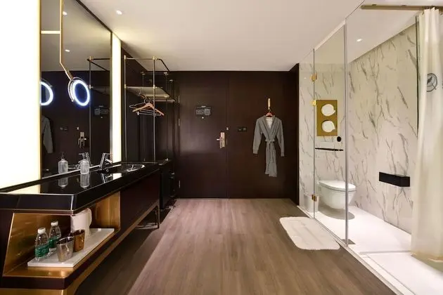 Superior Tek Büyük Yataklı Oda