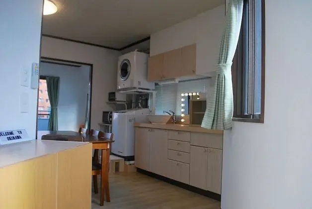 Oda, 2 Yatak Odası (A)