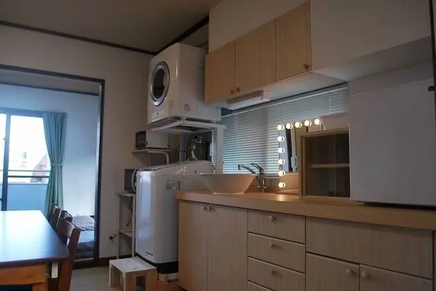 Oda, 2 Yatak Odası (B)