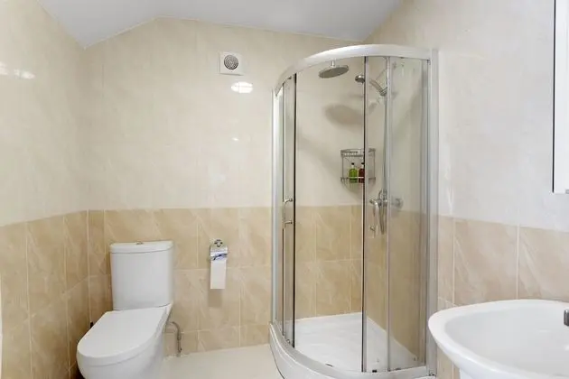 Superior Apart Daire, Banyolu/Duşlu