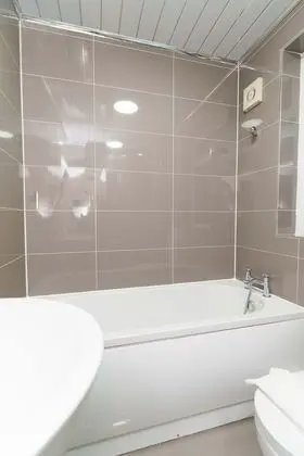 Ev, Banyolu/Duşlu
