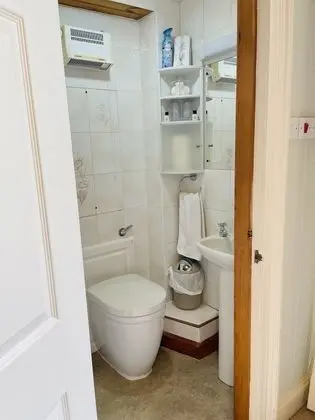 İki Ayrı Yataklı Oda, Bahçe Manzaralı
