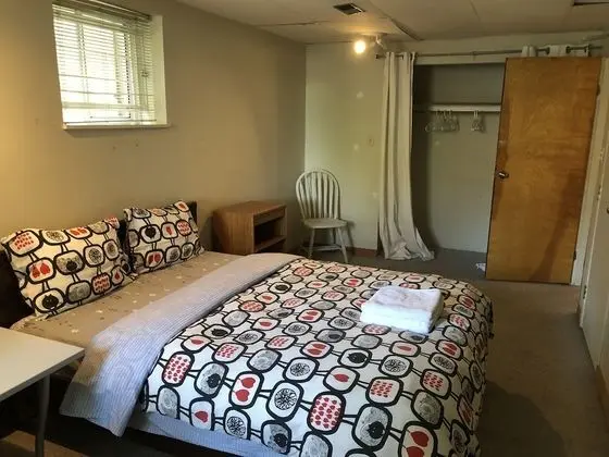 Basic Tek Büyük Yataklı Oda