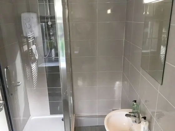 Comfort İki Ayrı Yataklı Oda, Banyolu/Duşlu