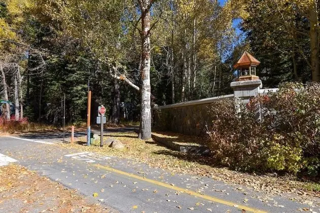 Ev, Birden Çok Yatak (West Shore Getaway)