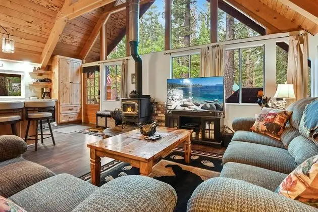 Ev, Birden Çok Yatak, Şömine