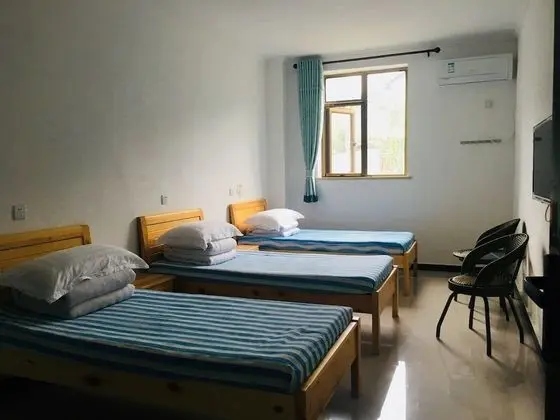 Üç Kişilik Oda