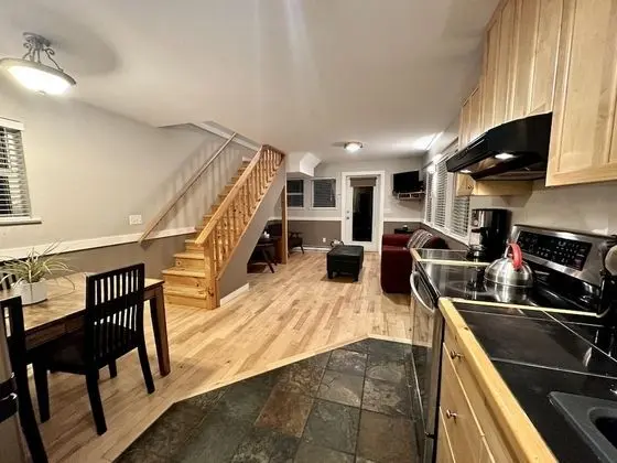 Kır Evi (Waterfront 2 bedroom Cottage with Hot)