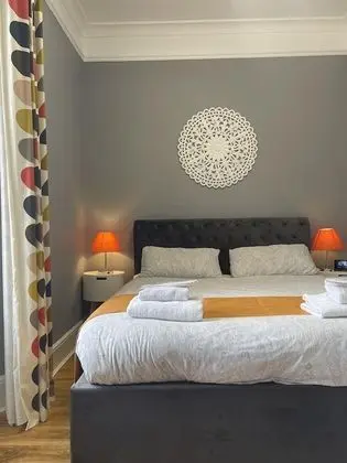 Deluxe Tek Büyük Yataklı Oda (Room 3)